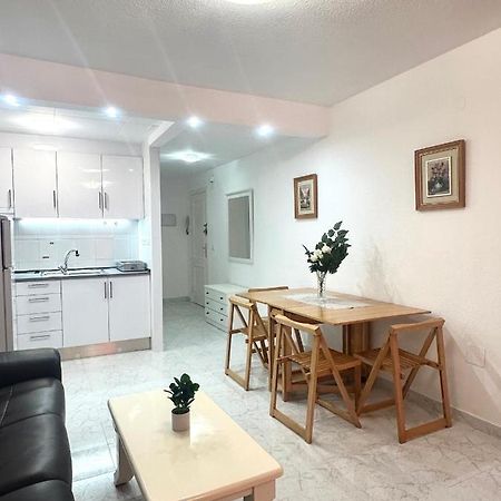 Estudio A 1 Minuto De La Playa Apartment Torrevieja Exterior photo