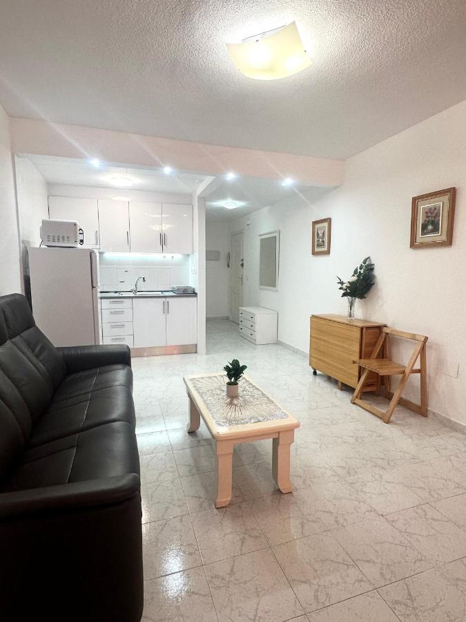 Estudio A 1 Minuto De La Playa Apartment Torrevieja Exterior photo